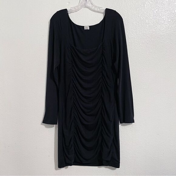 Aritzia Wilfred Lydia Ruched Mini Dress in Black - Picture 6 of 11